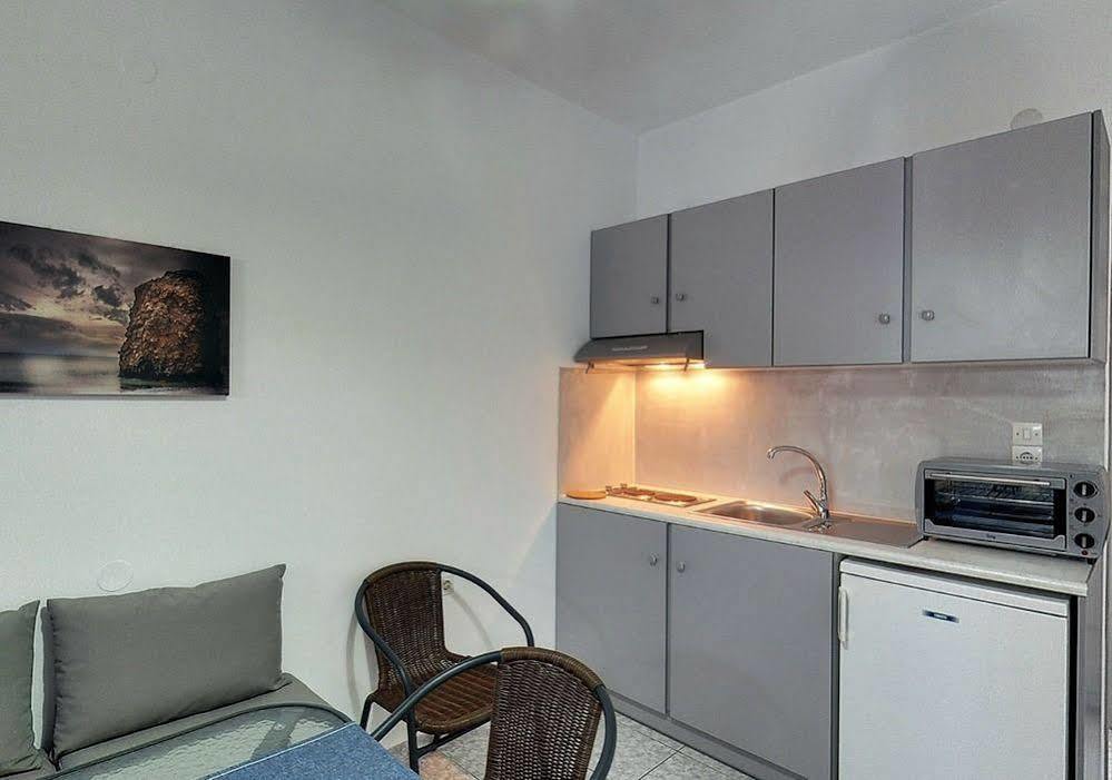 Agnanti View Hotel Pachaina Екстериор снимка